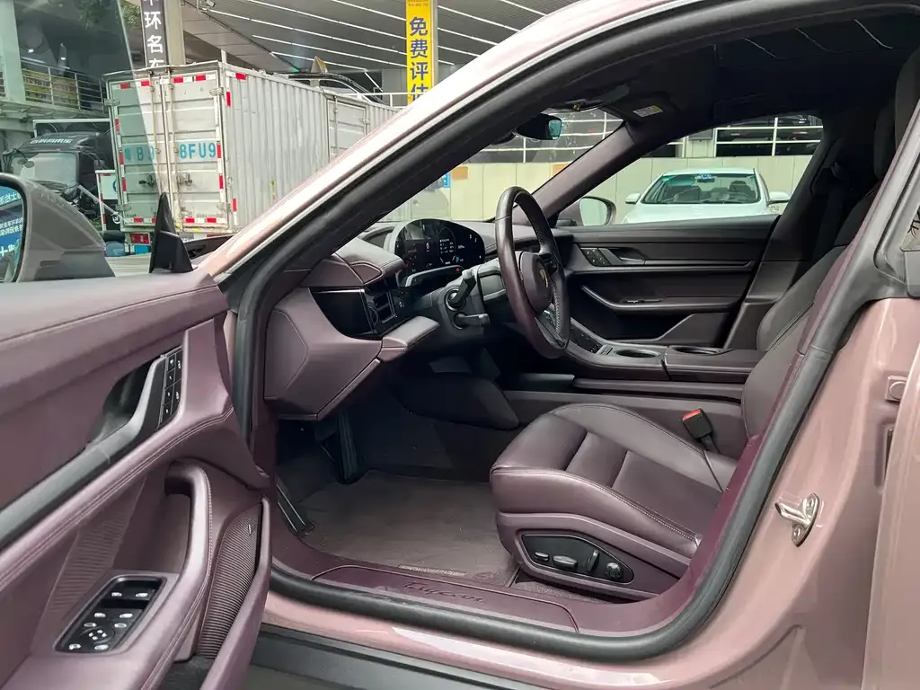 Porsche Taycan 2022 из CN, фото 8