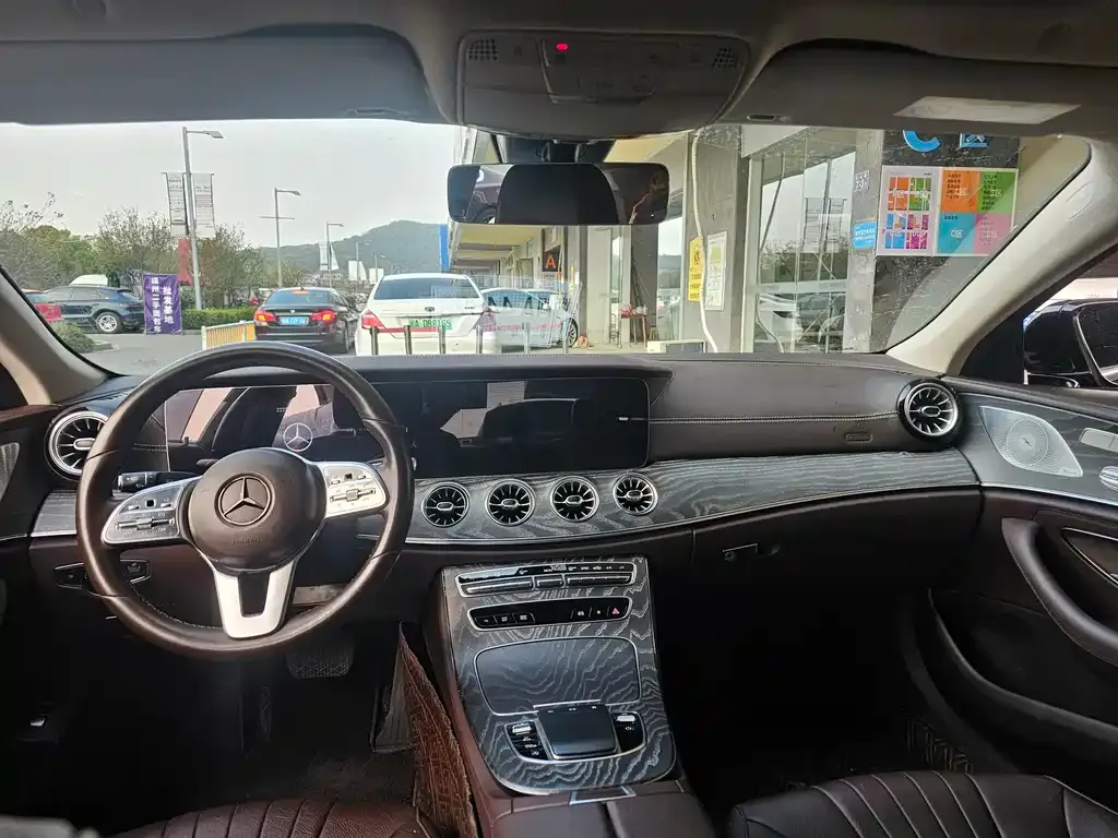Mercedes-Benz CLS — фото 9
