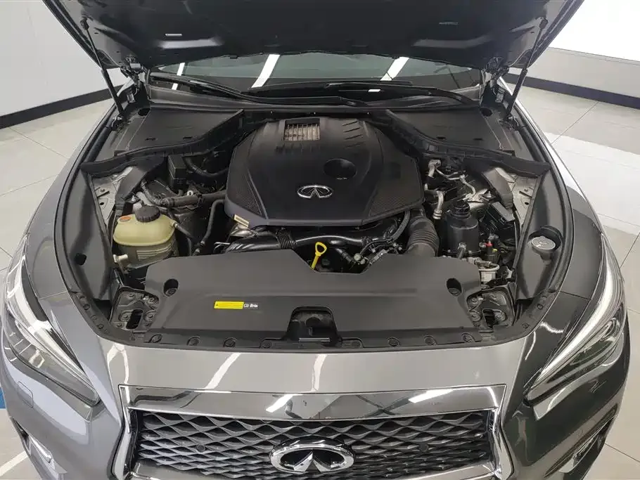 Infiniti Q50L 2024 из CN, фото 10