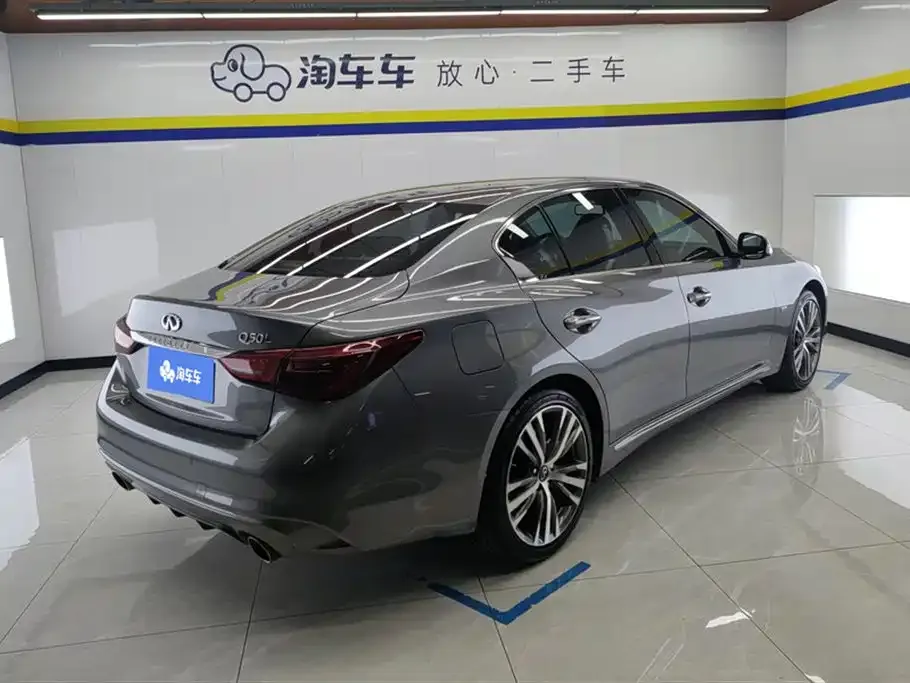 Infiniti Q50L 2024 из CN, фото 4