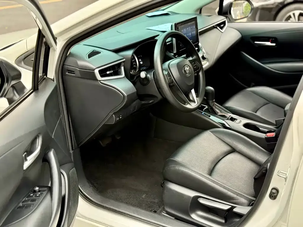 Toyota Corolla 2022 из CN, фото 5