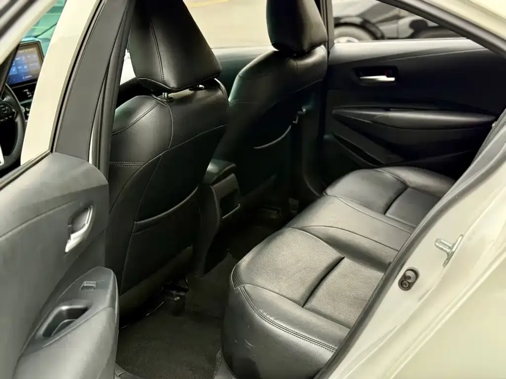 Toyota Corolla 2022 из CN, фото 7