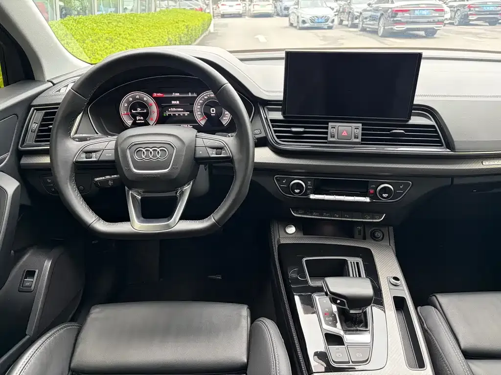 Audi Q5L 2022 из CN, фото 4