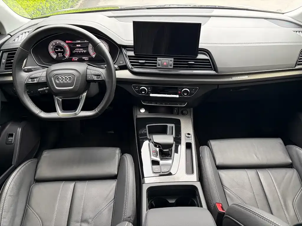 Audi Q5L 2022 из CN, фото 6