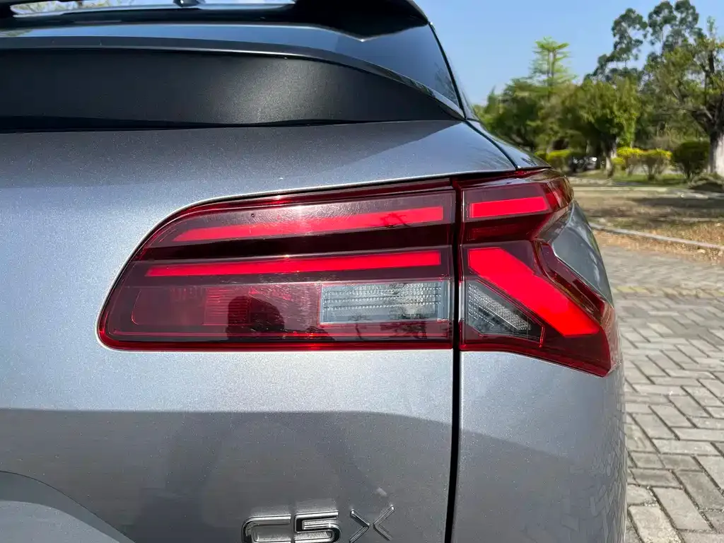 Citroen C5 X 2024 из CN, фото 2