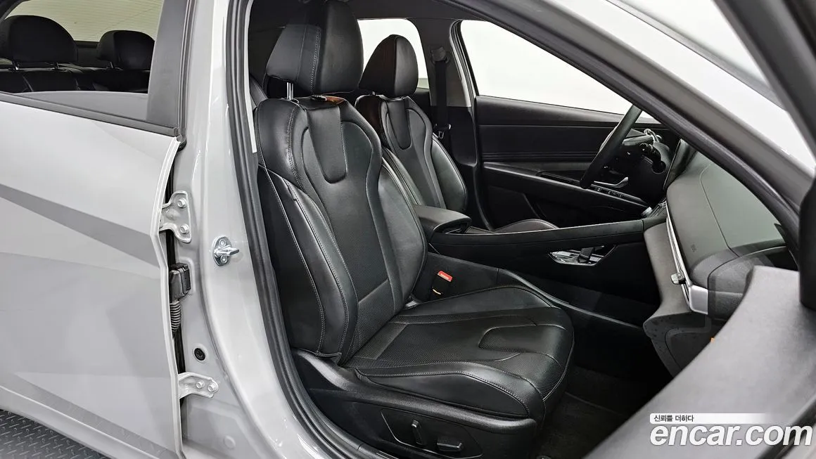 Hyundai AVANTE — фото 9