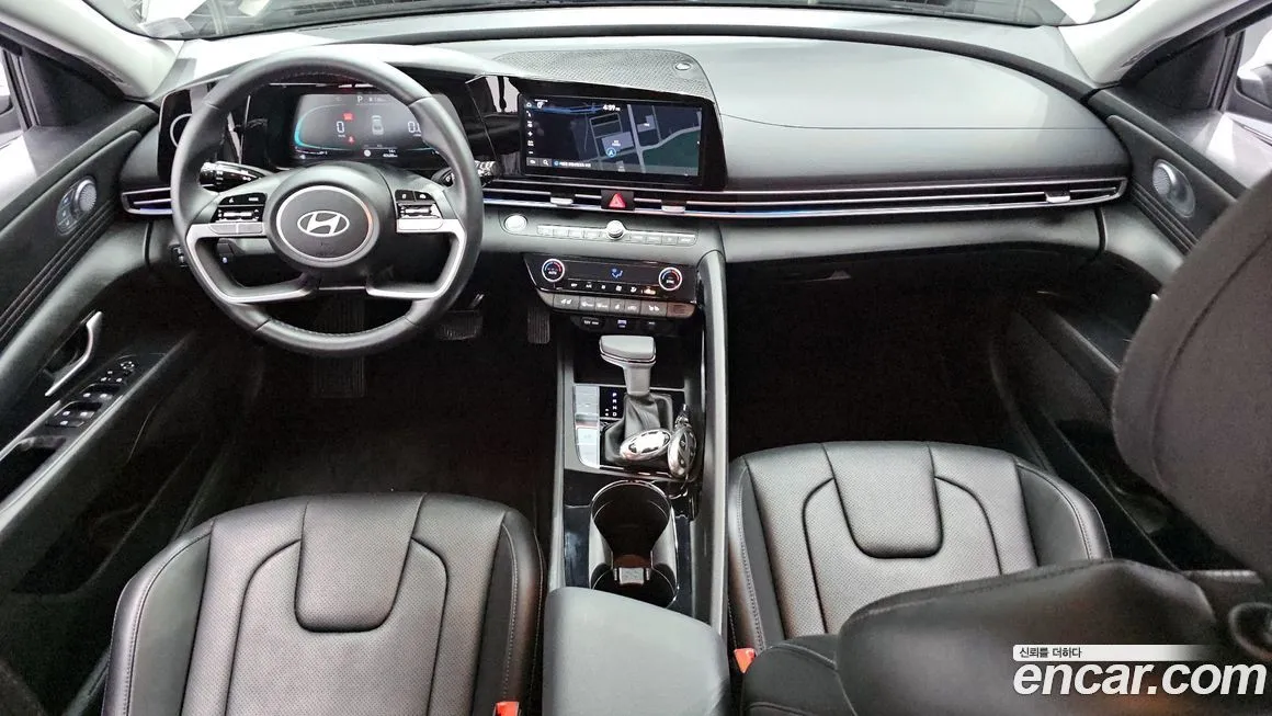Hyundai AVANTE — фото 2