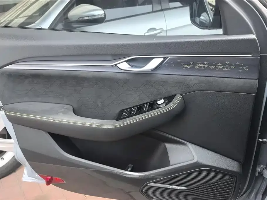 Geely Xingrui 2021 из CN, фото 4