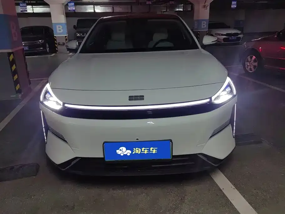 Geely Galaxy L6 2023 из CN, фото 7