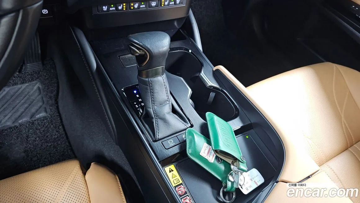 Lexus ES 2023 из KR, фото 8