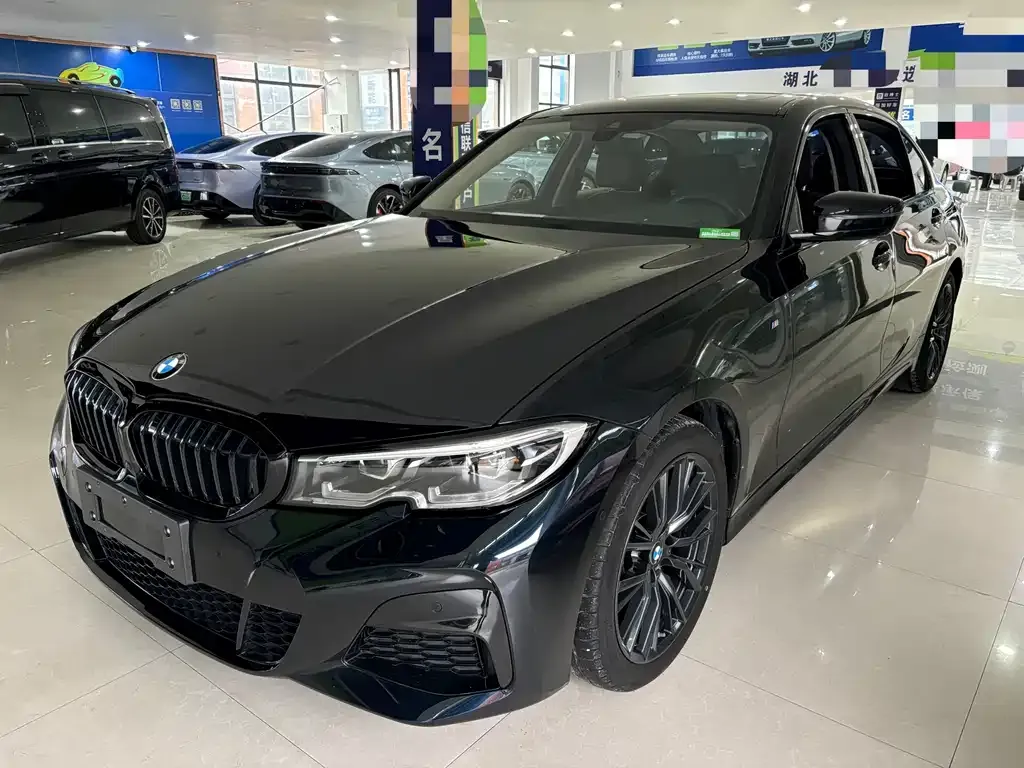 BMW 3 Series — фото 1