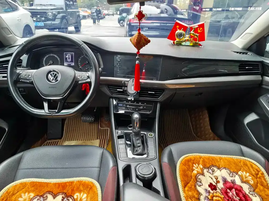 Volkswagen Bora 2022 из CN, фото 6