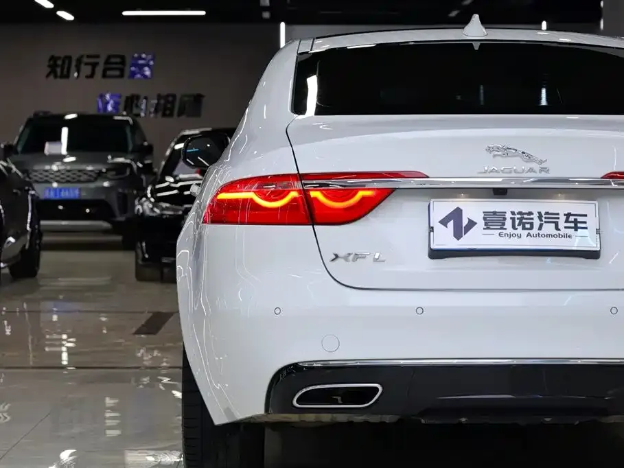 Jaguar XFL 2021 из CN, фото 8