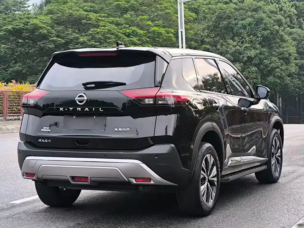 Nissan X-Trail — фото 8