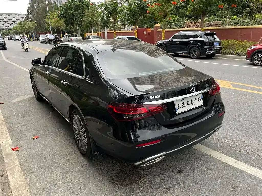 Mercedes-Benz E-Class 2023 из CN, фото 4