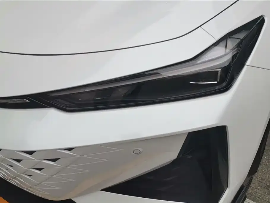 Changan UNI-V 2024 из CN, фото 7