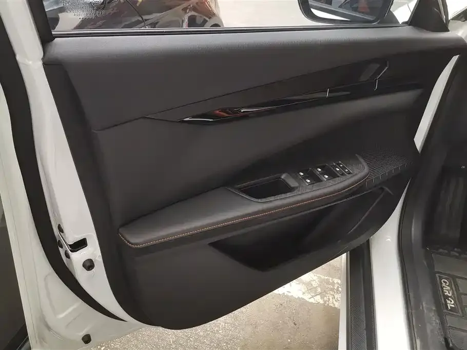 Changan UNI-V 2024 из CN, фото 6