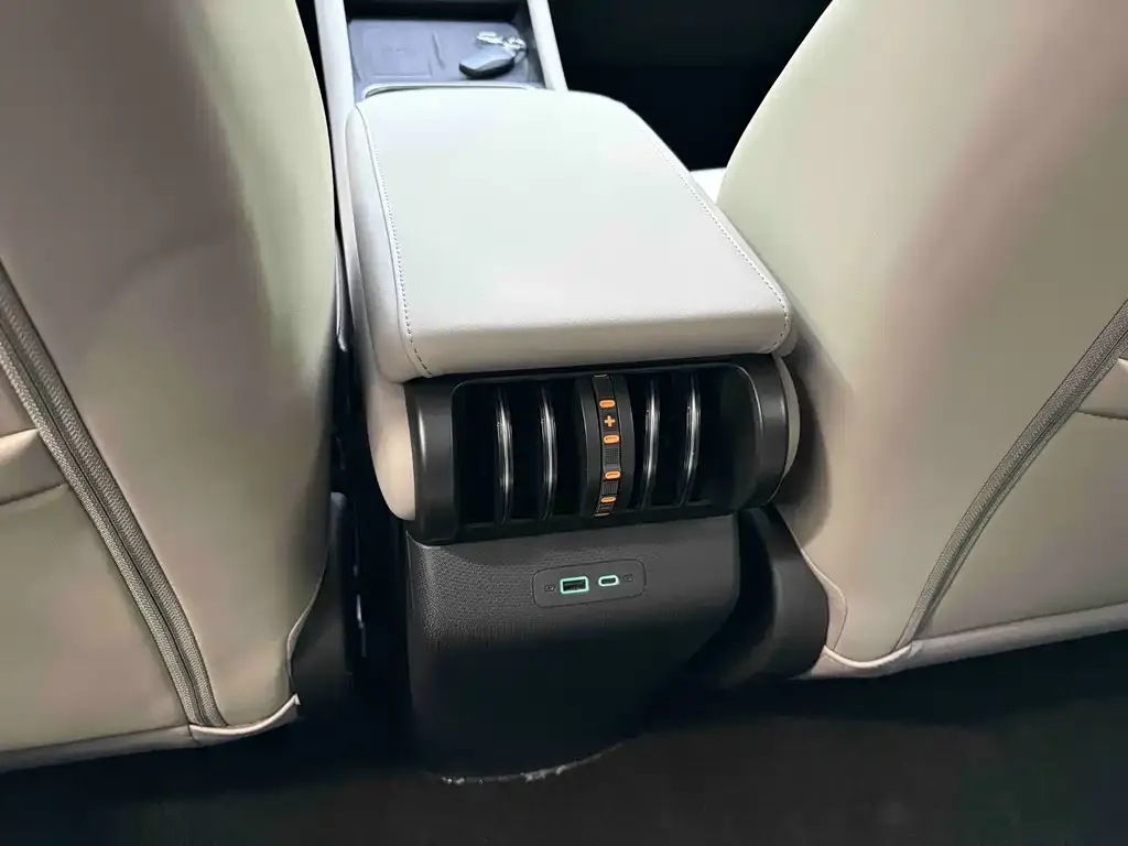 BYD Yuan Plus 2025 из CN, фото 2