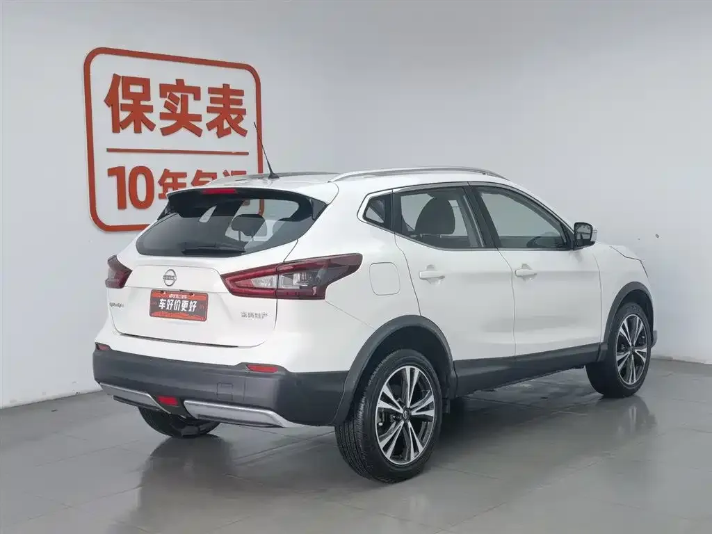 Nissan Qashqai — фото 2
