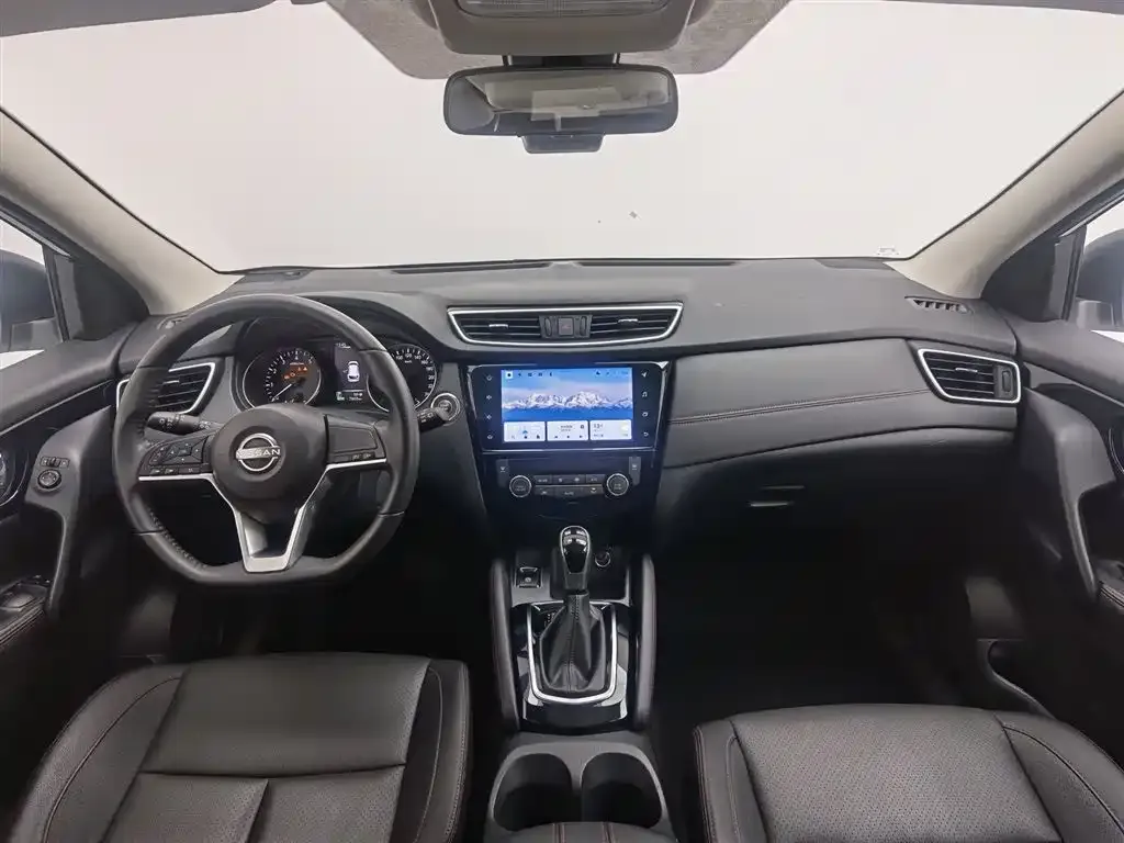 Nissan Qashqai — фото 4