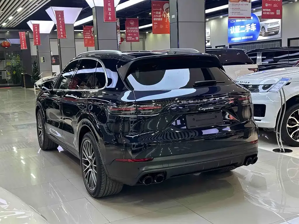 Porsche Cayenne — фото 6