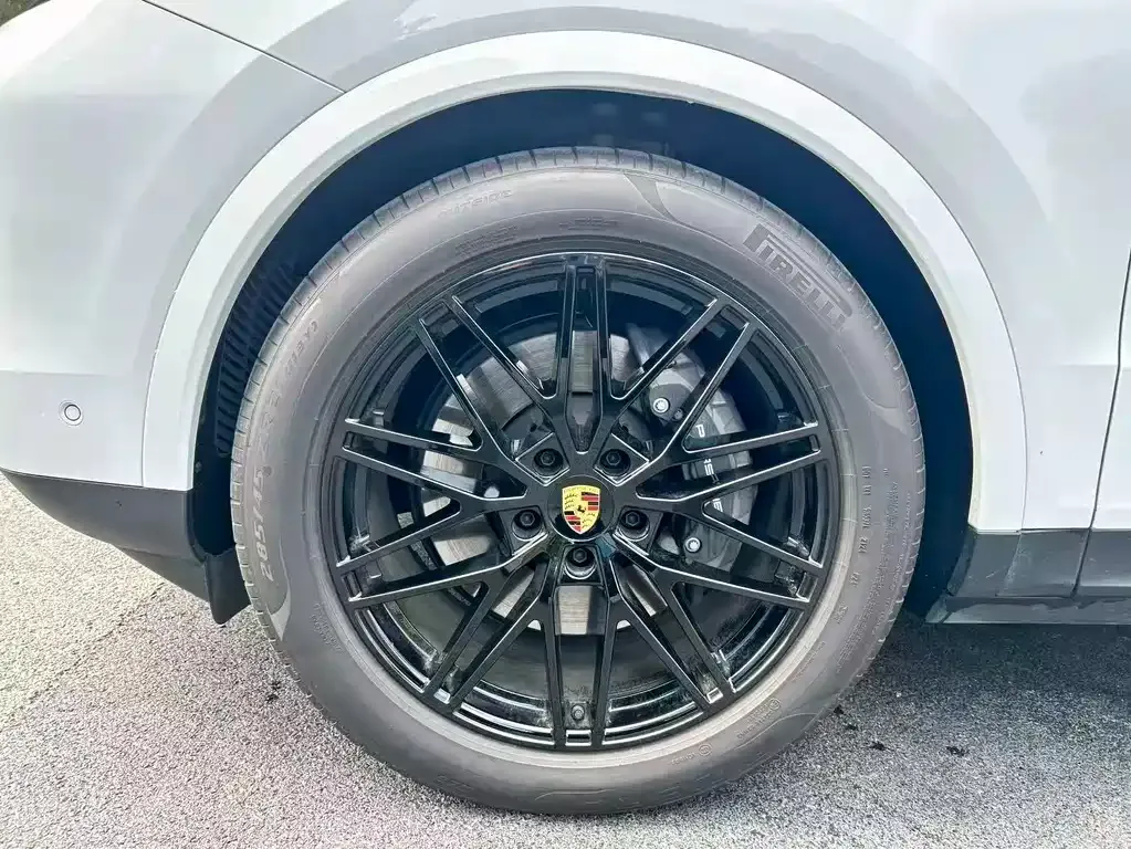 Porsche Cayenne 2025 из CN, фото 3