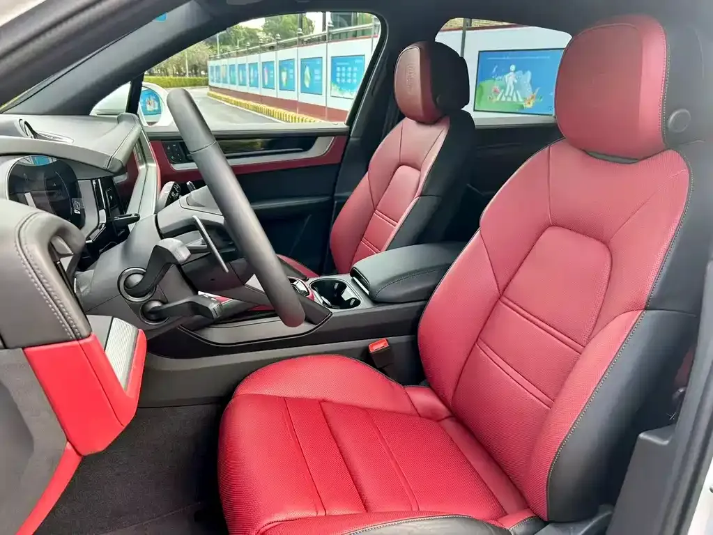 Porsche Cayenne 2025 из CN, фото 9