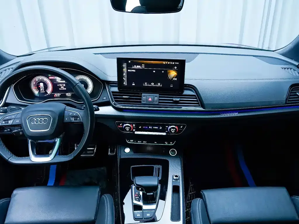 Audi Q5L 2023 из CN, фото 5