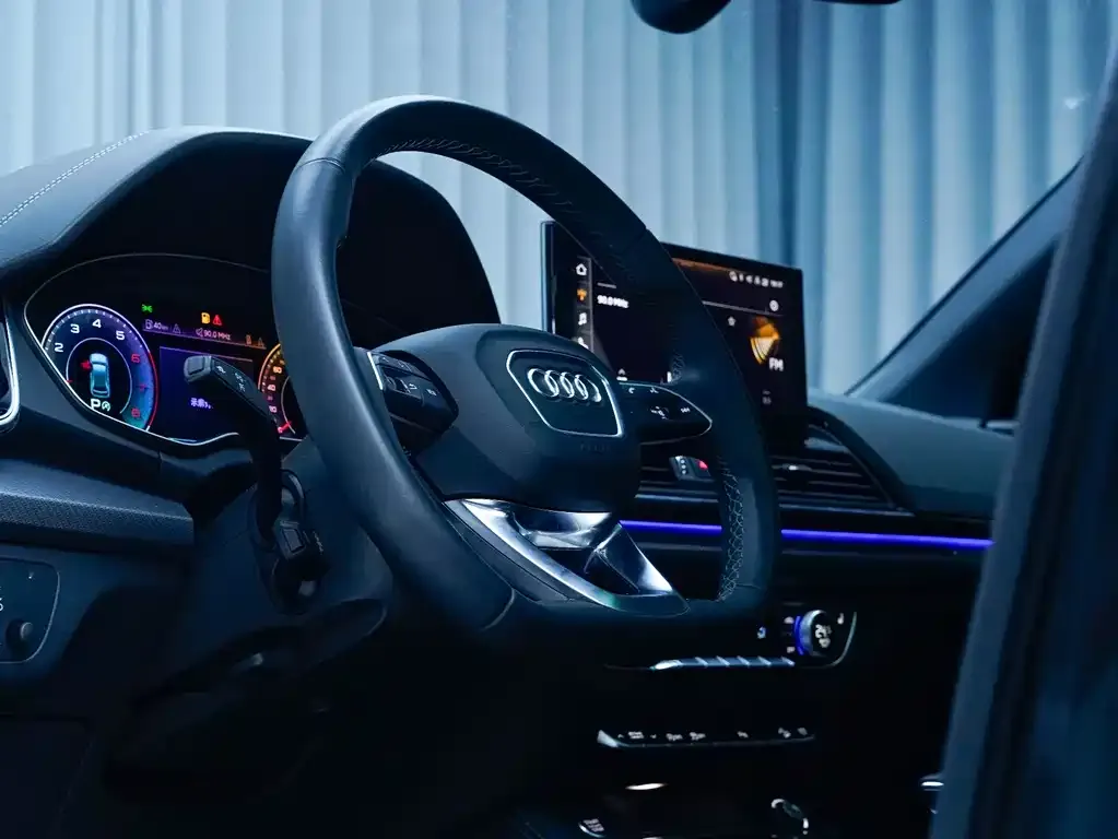 Audi Q5L 2023 из CN, фото 2