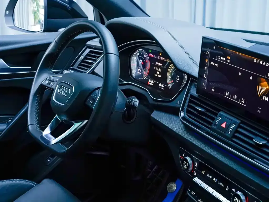 Audi Q5L 2023 из CN, фото 9