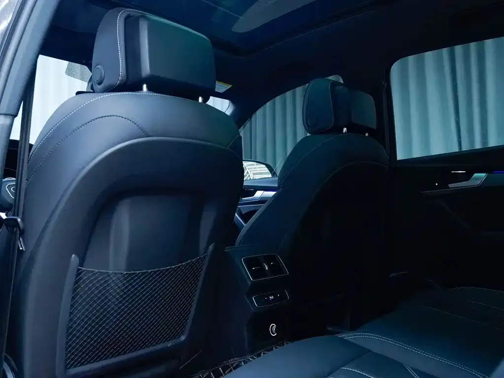 Audi Q5L 2023 из CN, фото 7