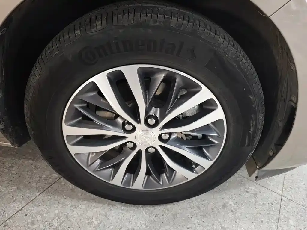 Buick GL8 2022 из CN, фото 8