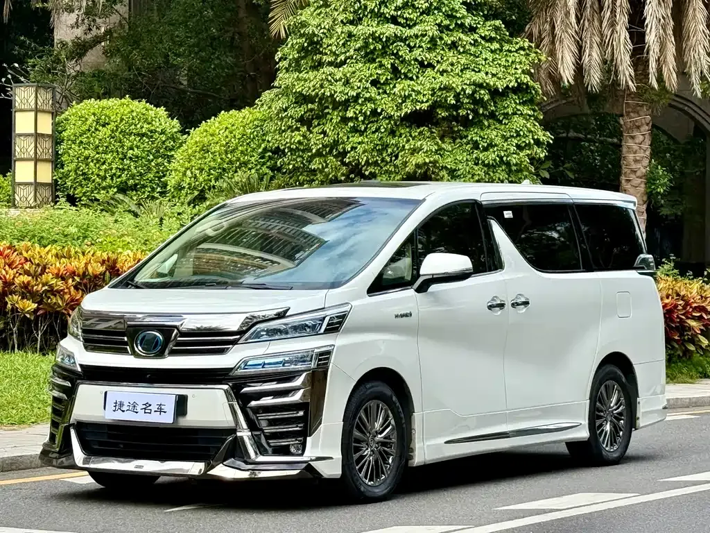 Toyota Vellfire 2021 из CN, фото 1