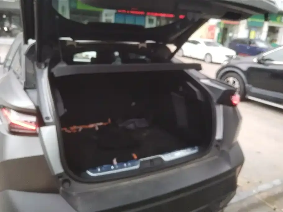 Peugeot 408X 2025 из CN, фото 3