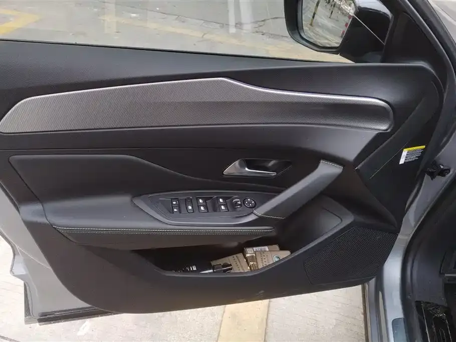Peugeot 408X 2025 из CN, фото 9