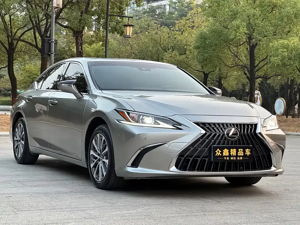 Lexus ES 2022 из CN, фото 10