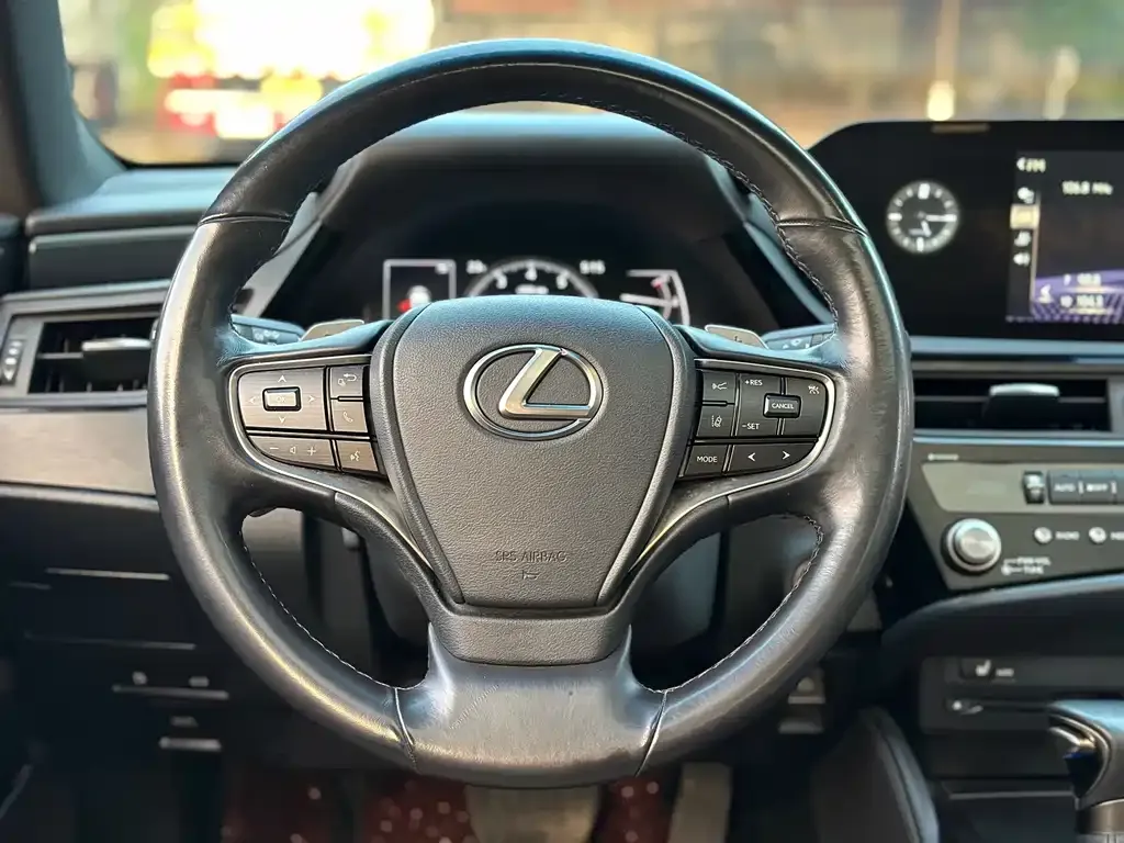 Lexus ES 2022 из CN, фото 3