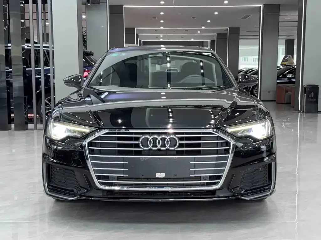 Audi A6L — фото 6