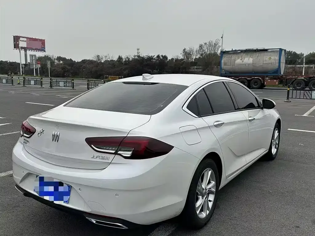Buick Regal — фото 6