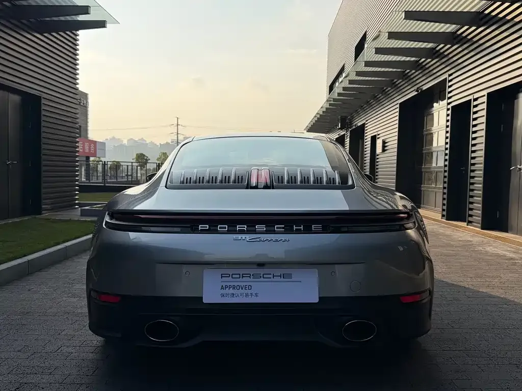 Porsche 911 2025 из CN, фото 6