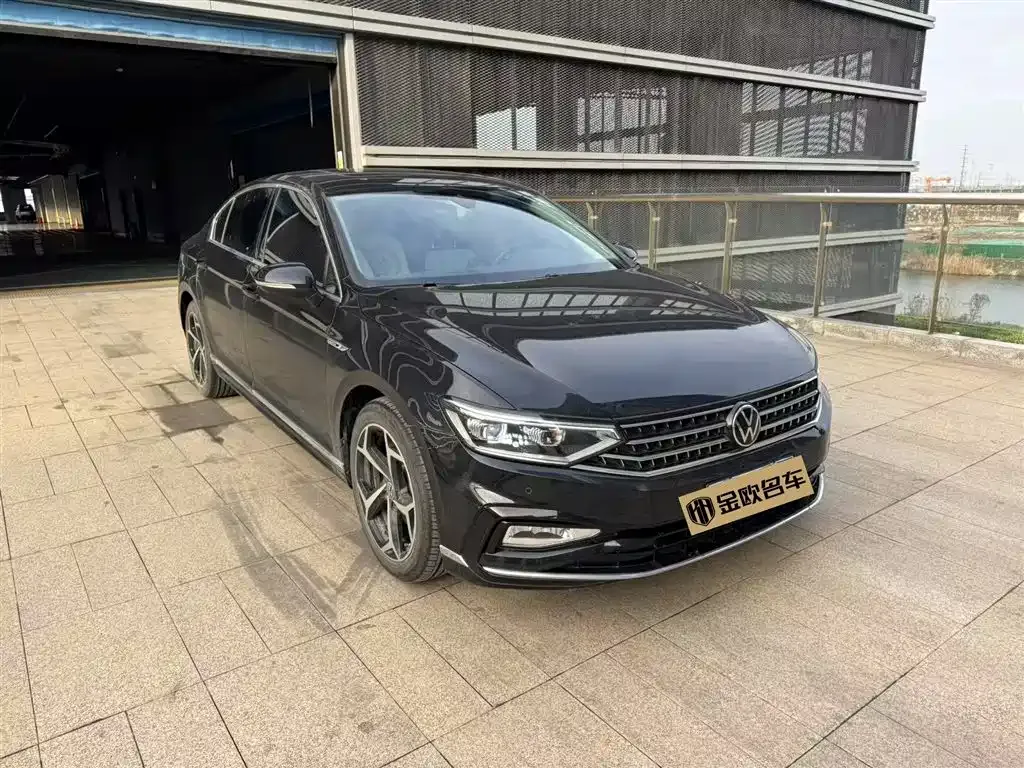 Volkswagen Magotan 2024 из CN, фото 8