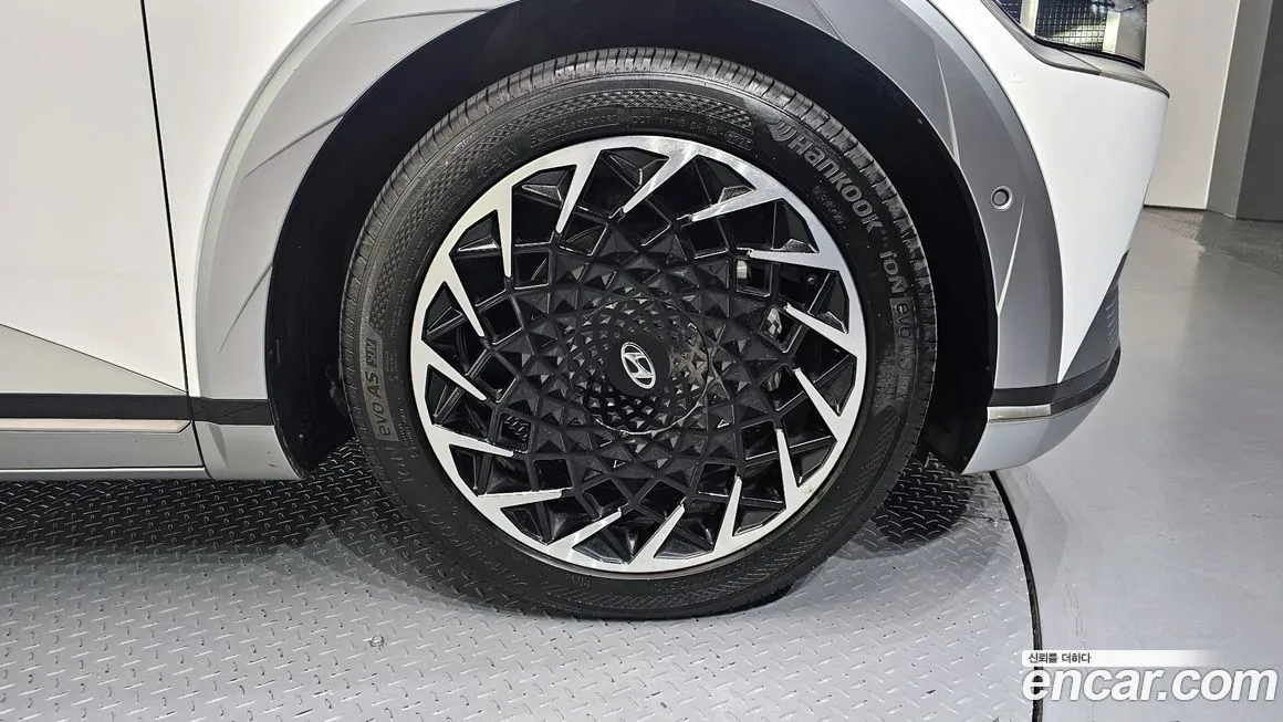 Hyundai Ioniq5 — фото 10