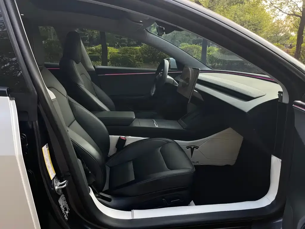 Tesla Model 3 2024 из CN, фото 3