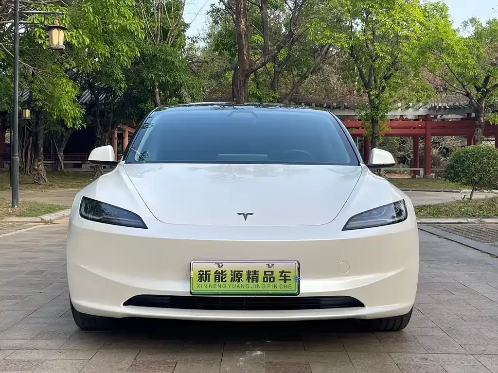 Tesla Model 3 2024 из CN, фото 9