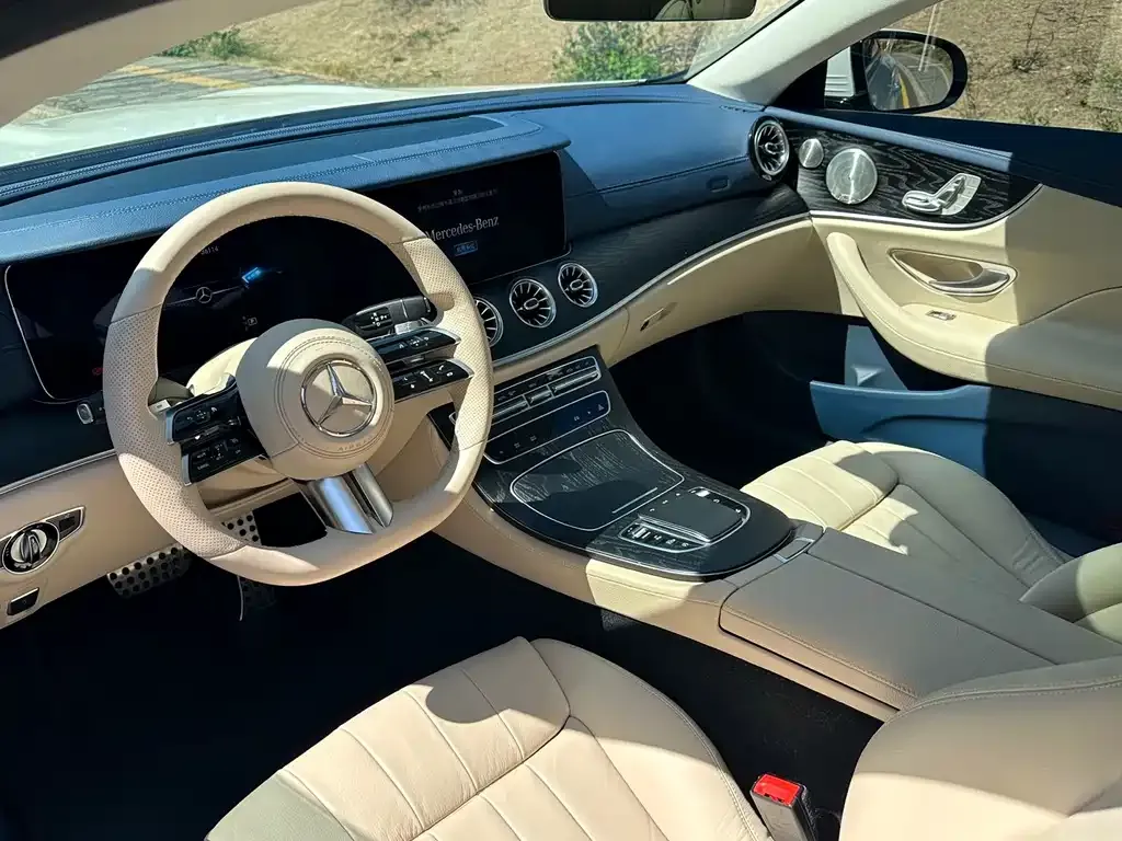 Mercedes-Benz E-Class (Import) — фото 4