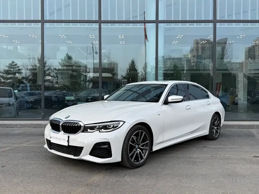 BMW 3 Series — фото 1