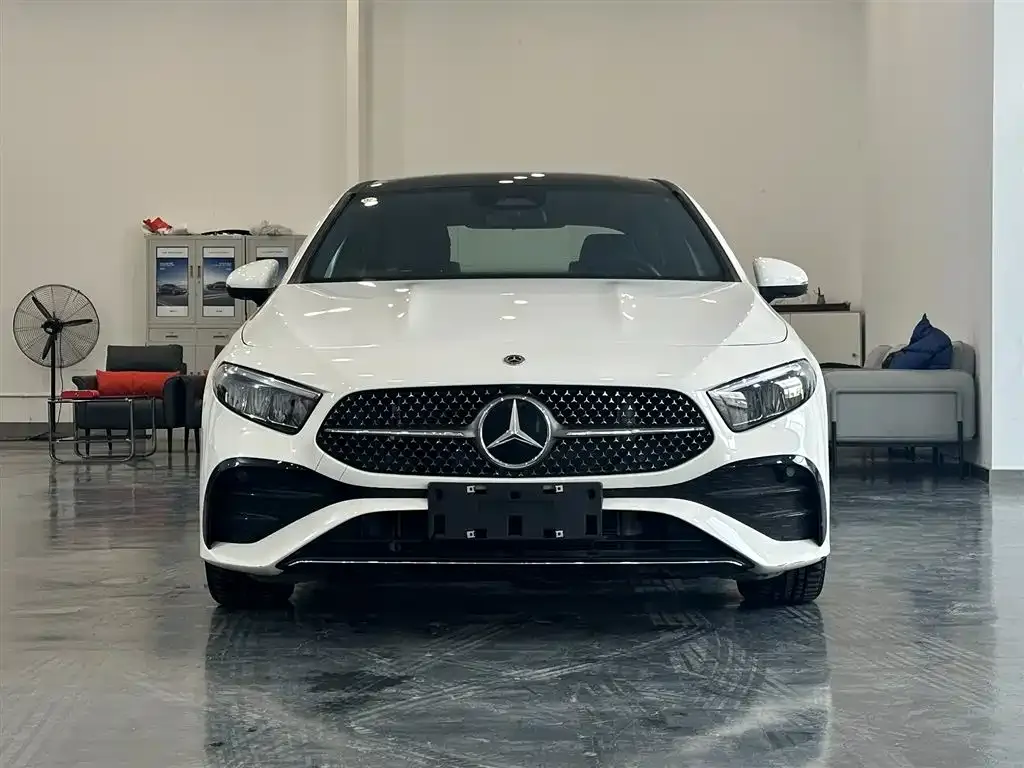 Mercedes-Benz A-Class — фото 10