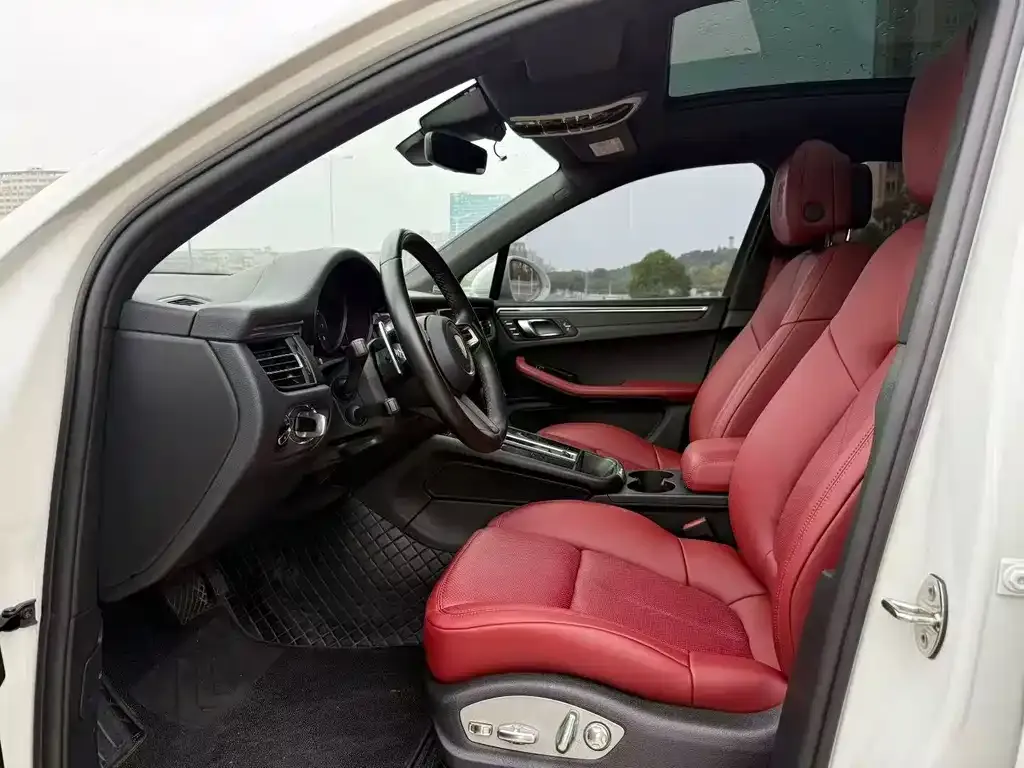 Porsche Macan 2023 из CN, фото 9