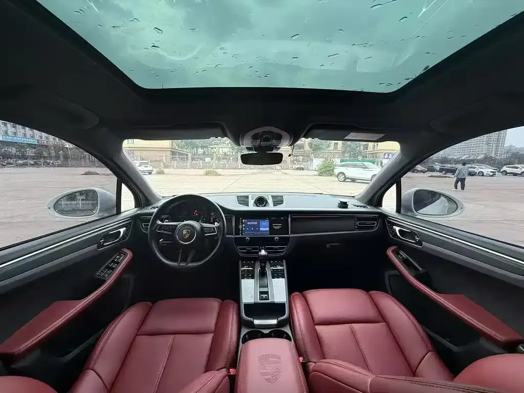 Porsche Macan 2023 из CN, фото 3