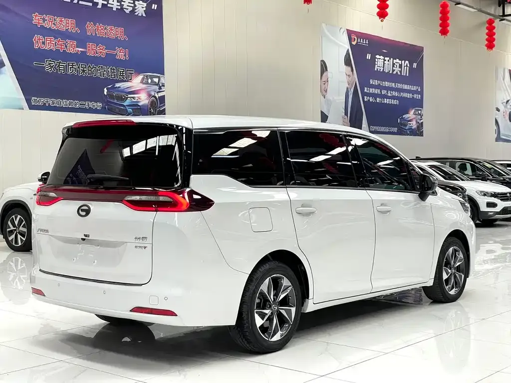GAC Motor Trumpchi M6 — фото 9